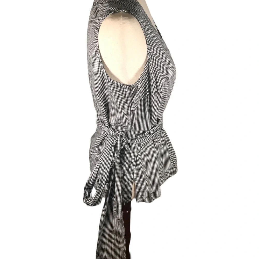 Max Jeans Belted Top - Picture 4 of 12